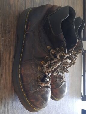 Men's 10  Dr. Marten 9728 Boots *Read Description*